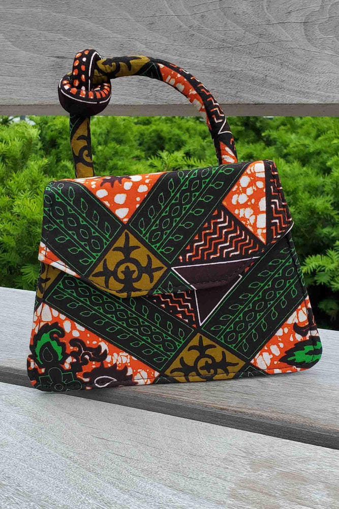 
            
                Load image into Gallery viewer, FAIRA African Print Mini Bag
            
        