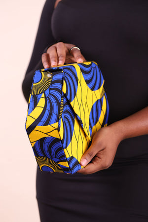
            
                Load image into Gallery viewer, crossbody bags. African purse. African fashion bag. Summer bag. Trendy bags
            
        
