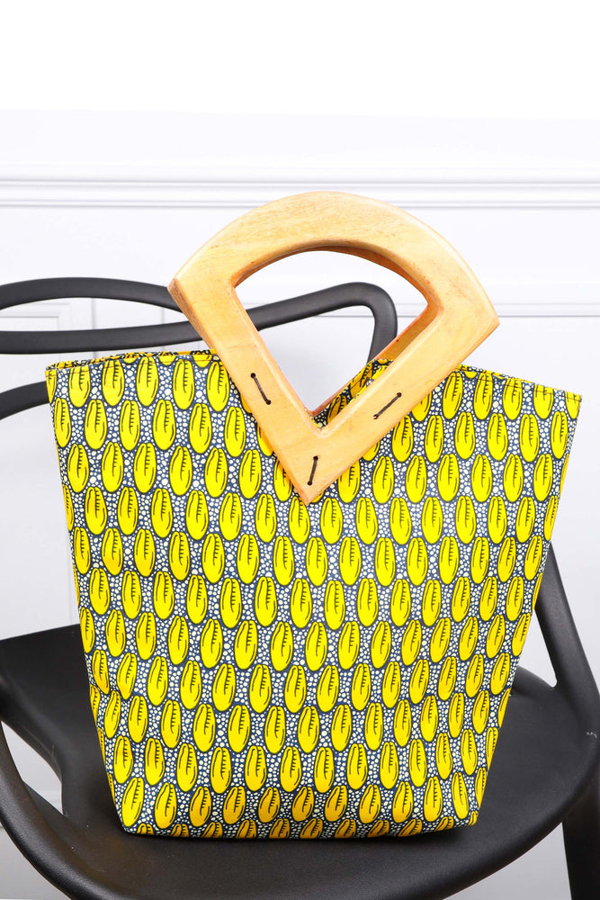 
            
                Load image into Gallery viewer, African print handbag for women
            
        